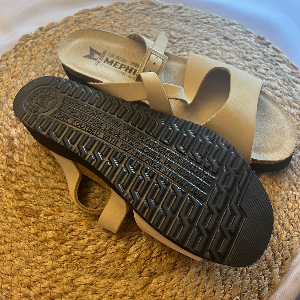 Mephisto Beige Strappy Sandals with Buckle (size 39) - Picture 5 of 5